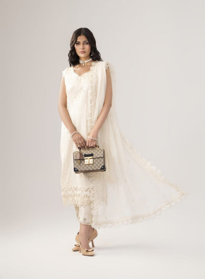 ZR-LUXE06